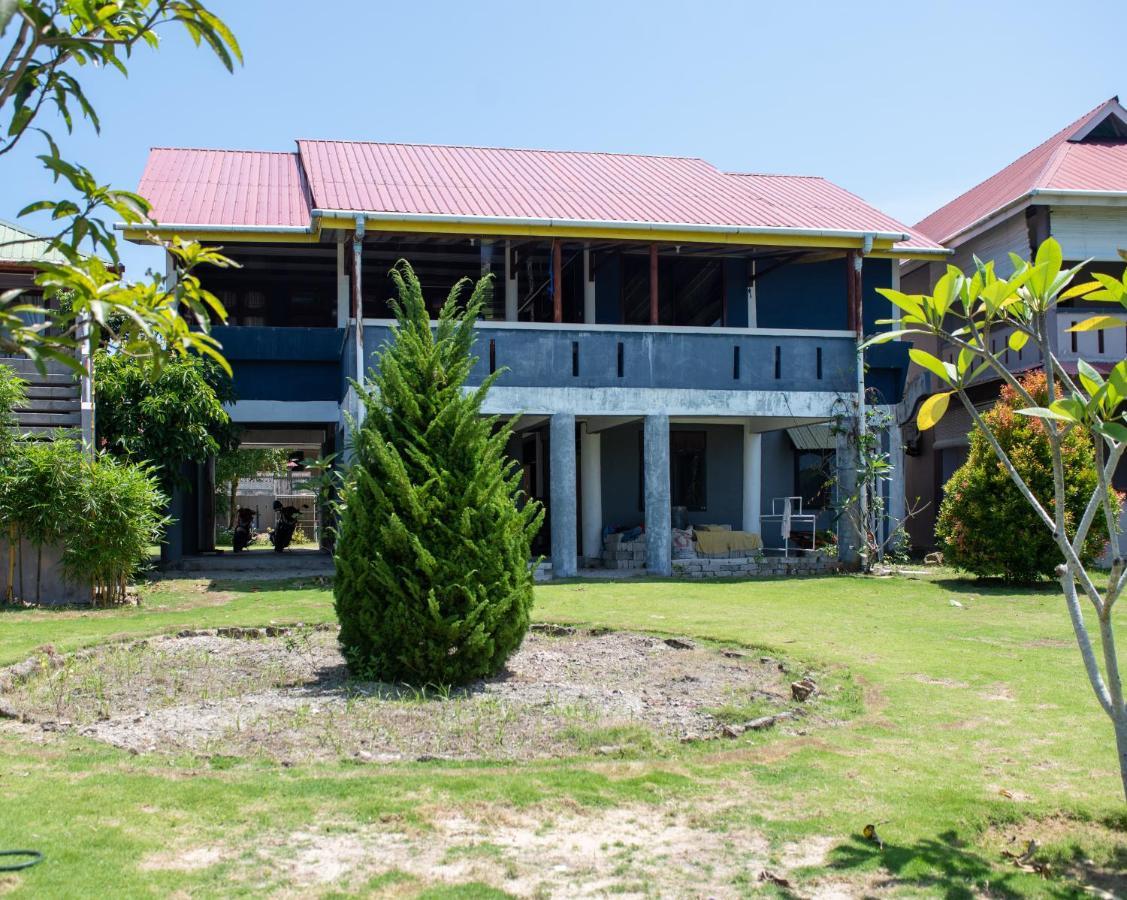 Yuni Surf House Apartamento Lagudri Exterior foto